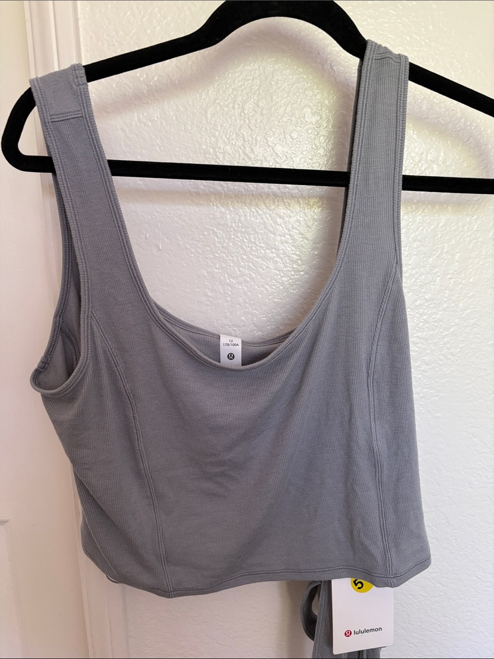Lululemon Side Tie Cropped Tank size 12 NWT